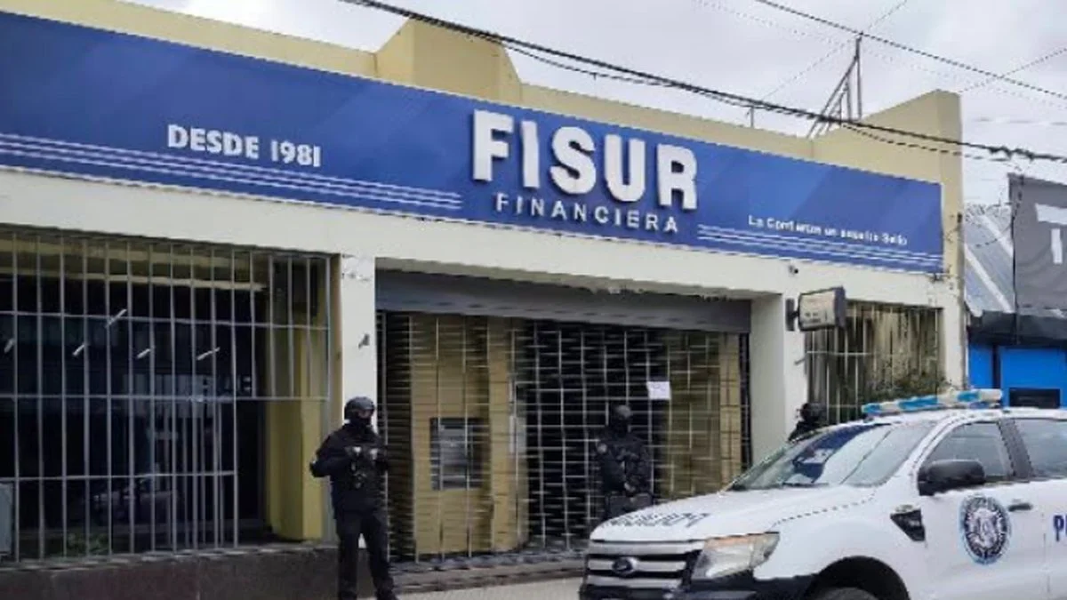 Allanaron una financiera en Punta Alta