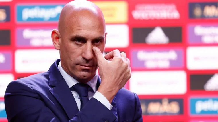 RUBIALES RENUNCIÓ A LA FEDERACIÓN ESPAÑOLA