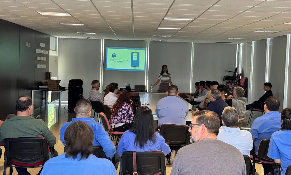 Incorporarán pagos con tarjeta, QR y dispositivos móviles en el transporte público de Chubut