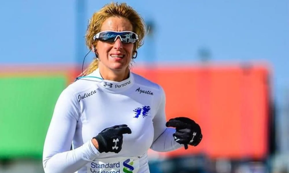 Participará de una competencia atlética en el archipiélago.