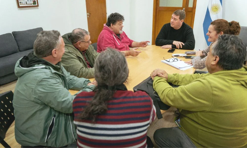 Reunión en la Municipalidad de Rawson