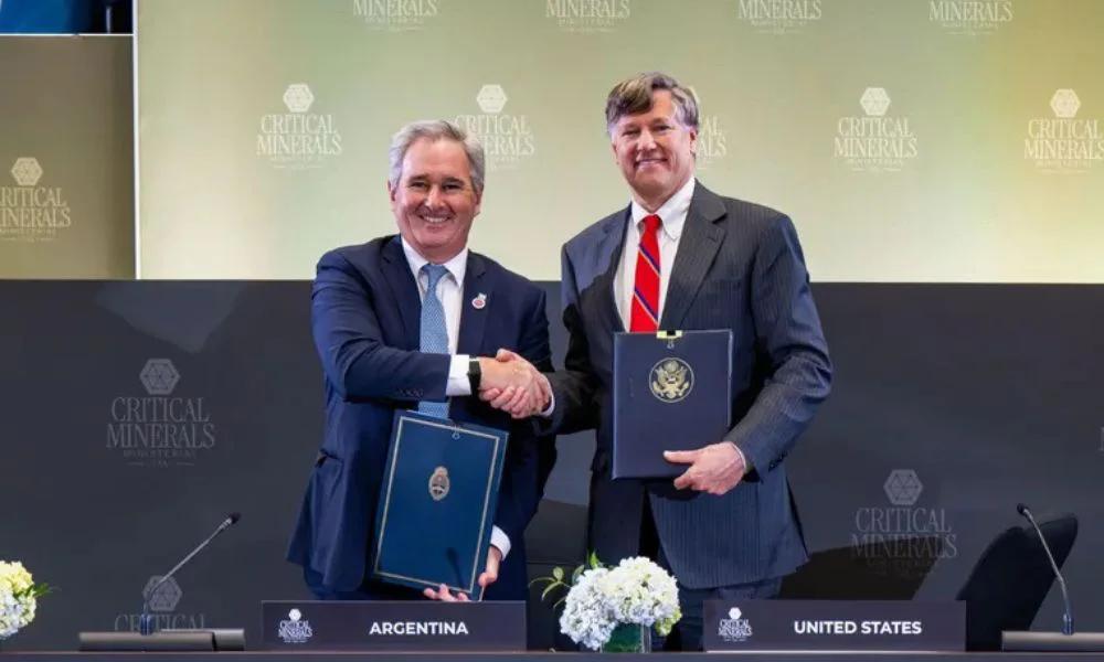 Quirno junto al vicesecretario de Estado Landau