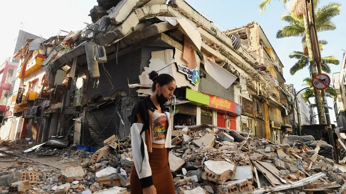 Terremoto en Colombia. Foto Jaime Saldarriaga / AFP / La Diaria