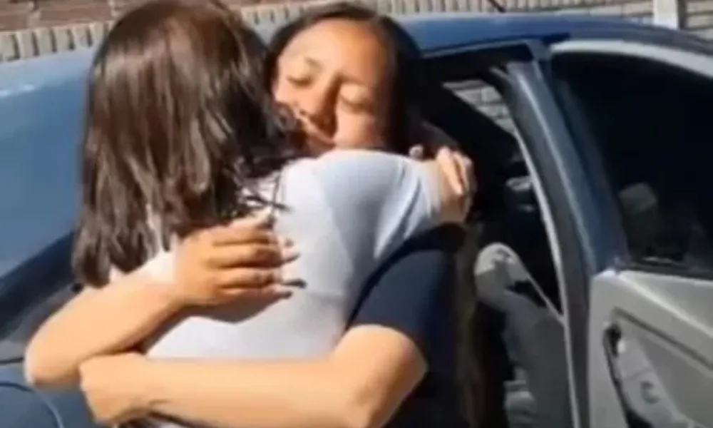 reencuentro con su familia