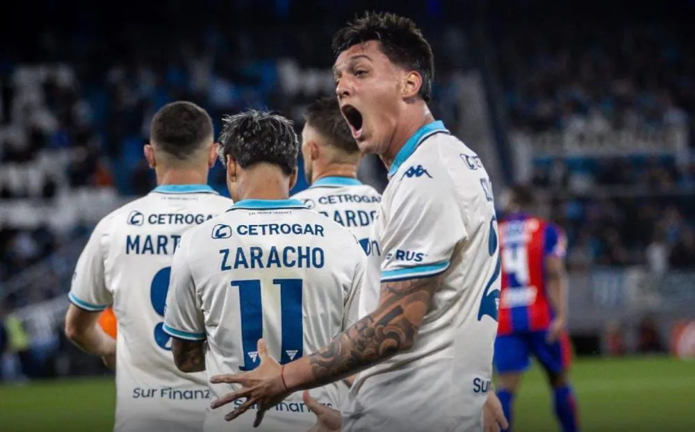 Racing le ganó 2 a 0 a San Lorenzo en el Cilindro.