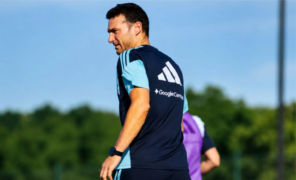 La ausencia de Nicolás Tagliafico obligó al cuerpo técnico argentino a revisar una formación que parecía definida.