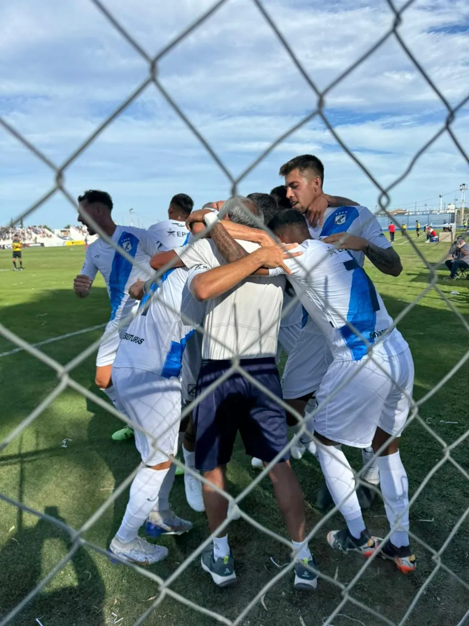 Omar “Rolo” Sandoval recibió un homenaje. 7