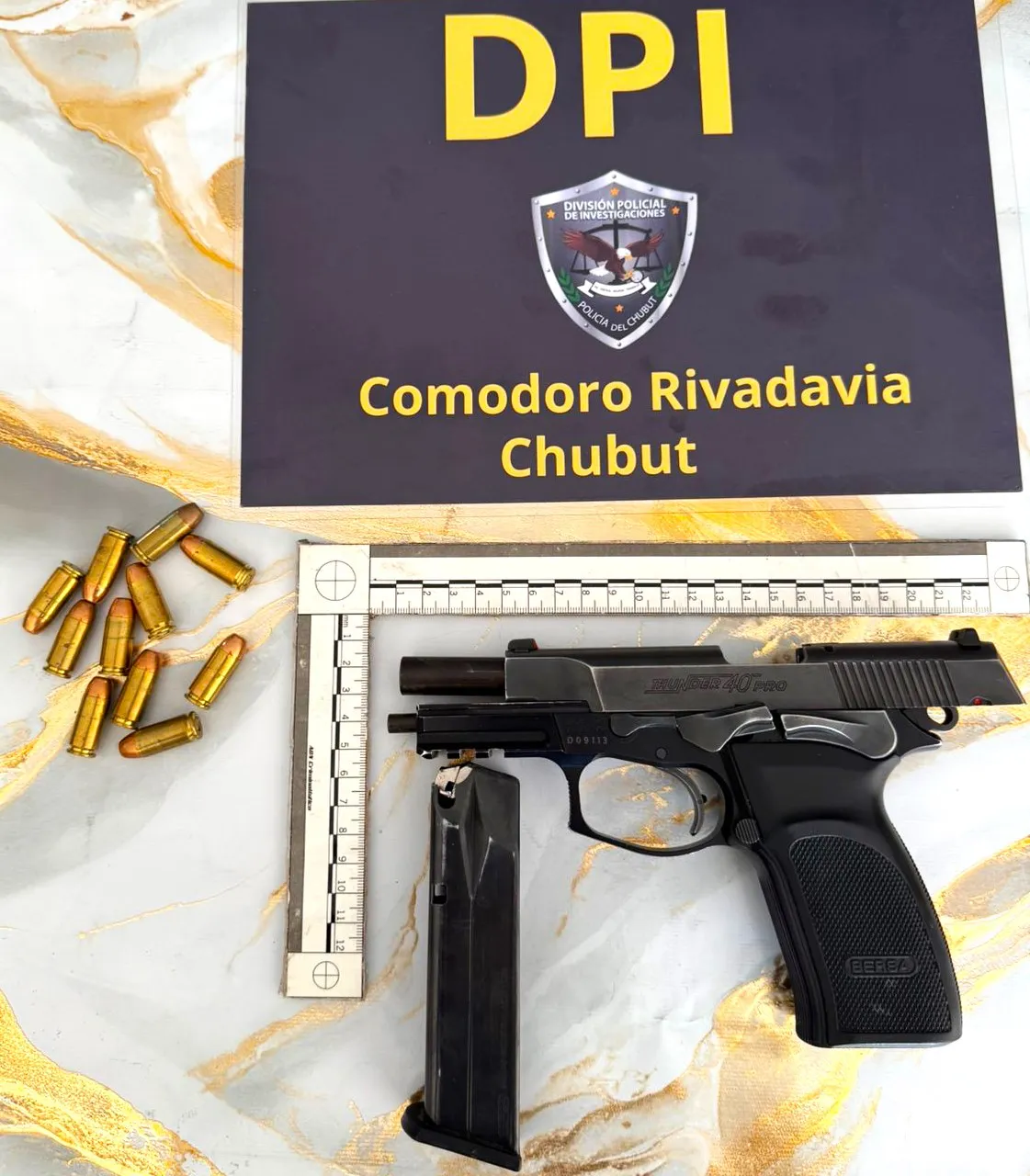 Incautaron armas, municiones y una moto robada en Comodoro