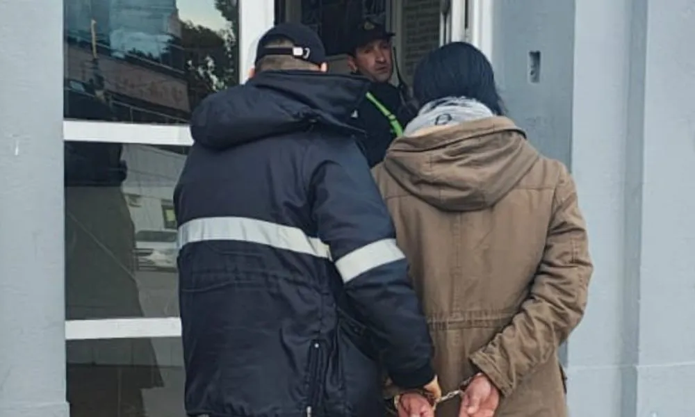 Robó perfumes y lo detuvieron