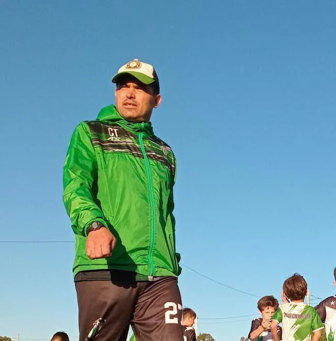 El exjugador del club, que venía coordinando fútbol formativo.