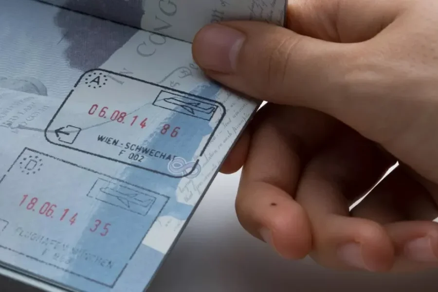 Europa elimina el sello en pasaportes