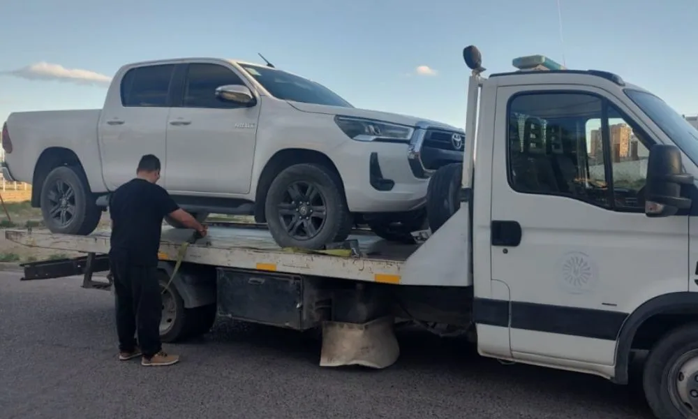 Recuperaron en Puerto Madryn una camioneta robada en Neuquén