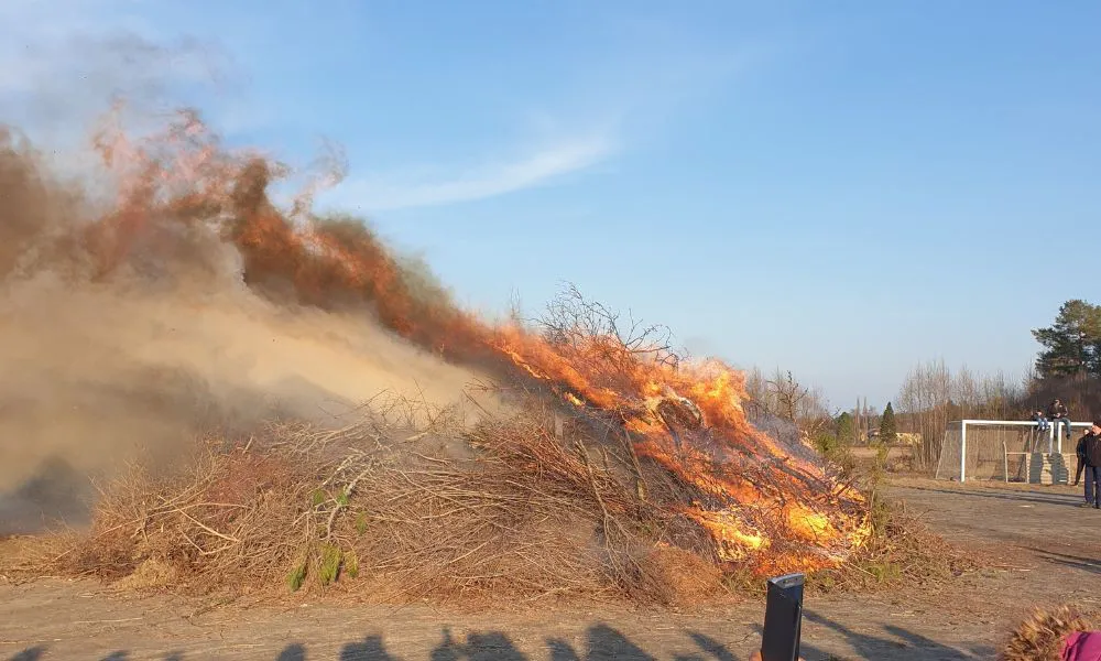 Alerta de incendios imagen ilustrativa fuente Freepik