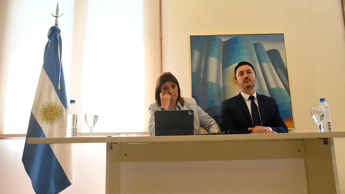 Patricia Bullrich en conferencia de prensa
