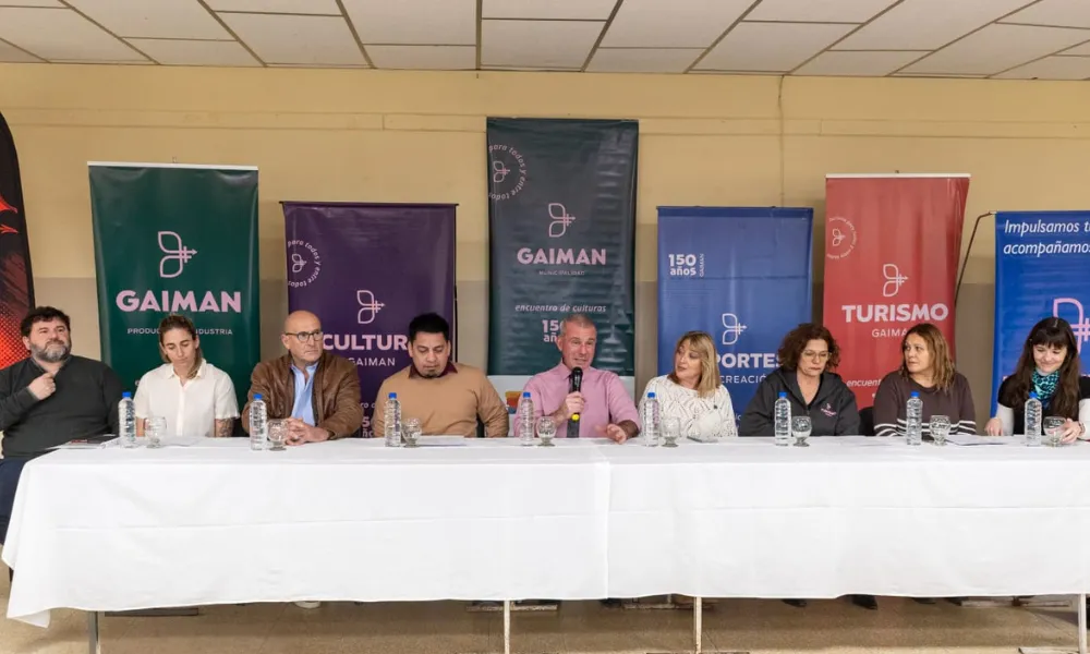 Conferencia de prensa aniversario de Gaiman