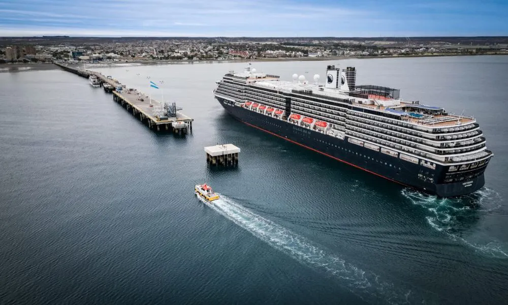 El crucero Oosterdam amarró en Puerto Madryn