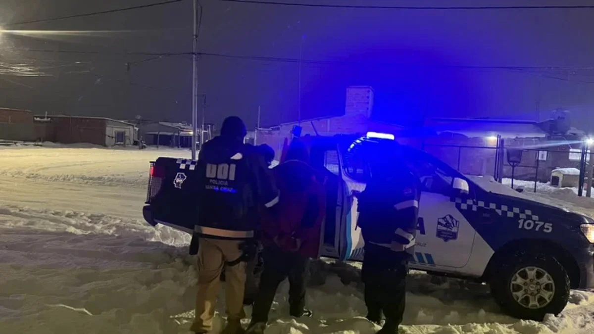 Detenido por material de abuso