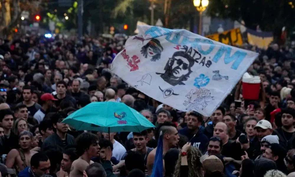 VIGILIA EN PLAZA DE MAYO