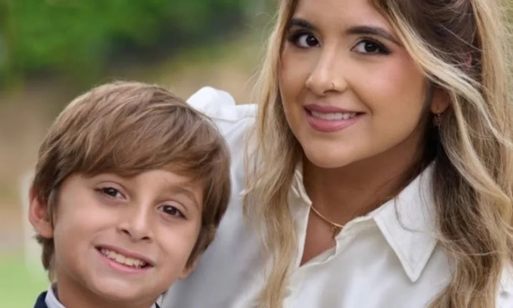 Lucas y su mamá (Foto Instagram)