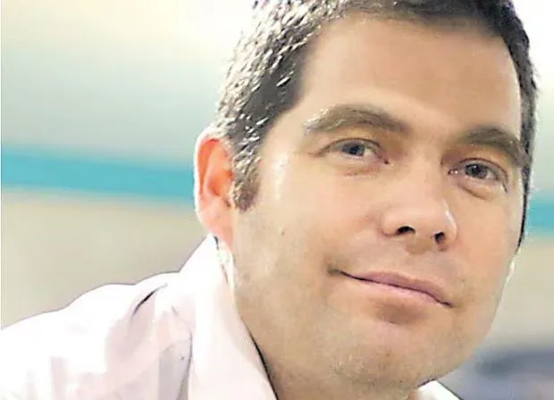 Sebastián Pérez Parry Sebastián Pérez Parry