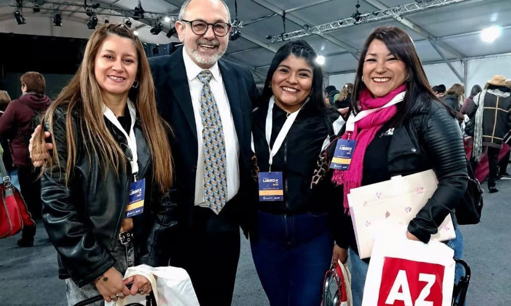 Participantes de la Feria del Libro
