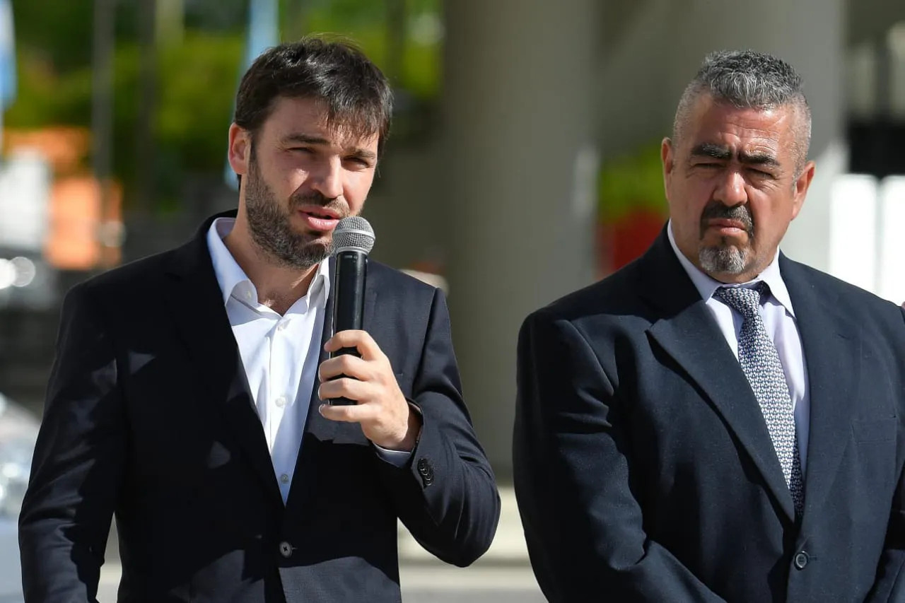 Ignacio Torres Y Hector Iturrioz