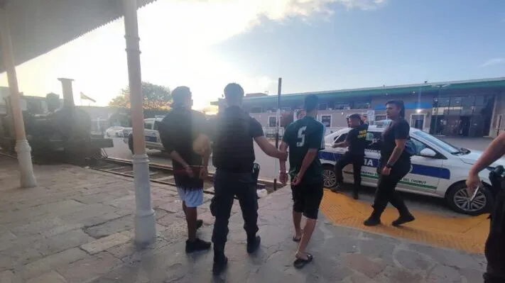 Detenidos detrás del Museo Meisen Ebene
