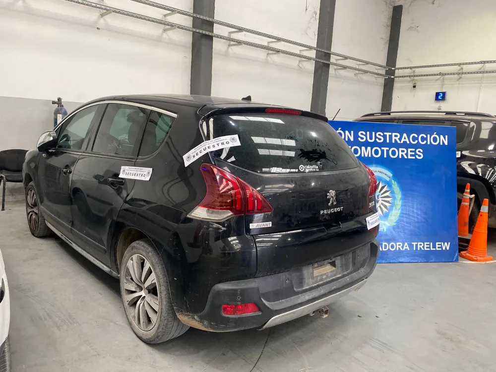 Peugeot 3008 secuestrado