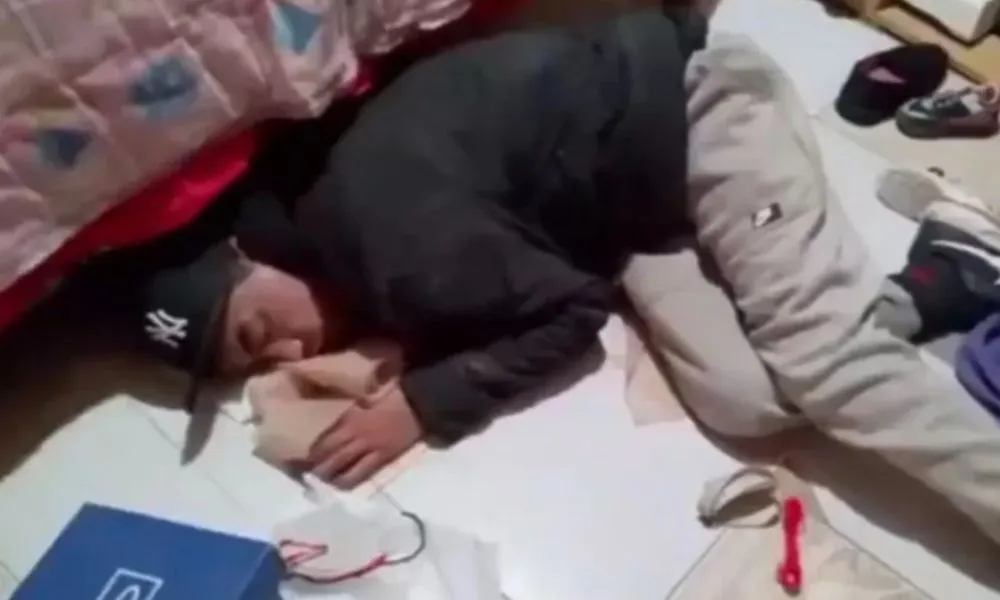 Delincuente dormido en Catriel
