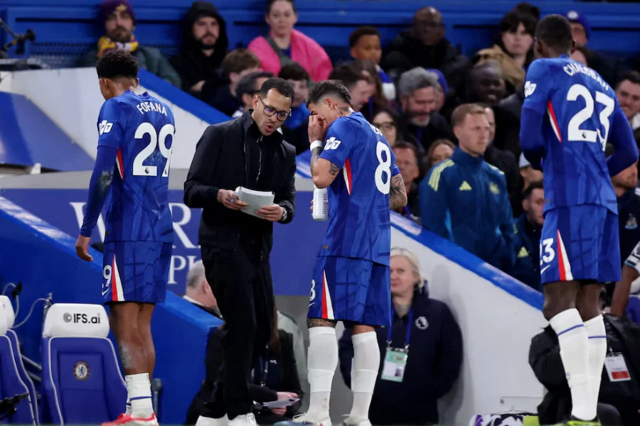 Chelsea despidió a su DT 