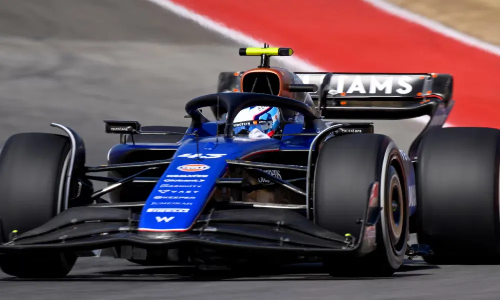 Colapinto ya corre en Mexico