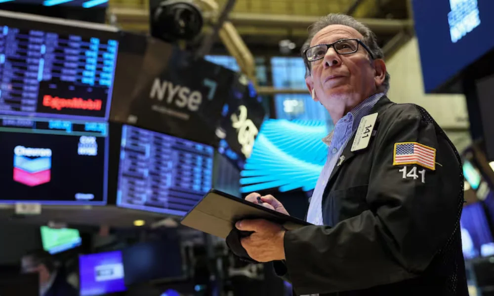 El índice S&P Merval de la Bolsa de Comercio de Buenos Aires cerró con un salto de 3,1%, alcanzando los 2.877.438,50 puntos.