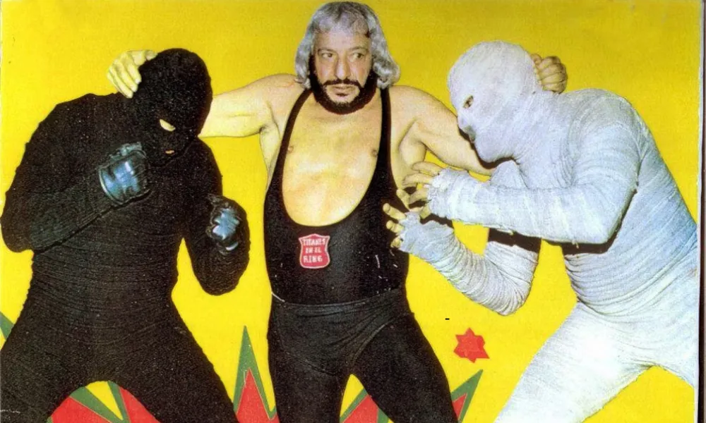 Un Titán y un Mono-2