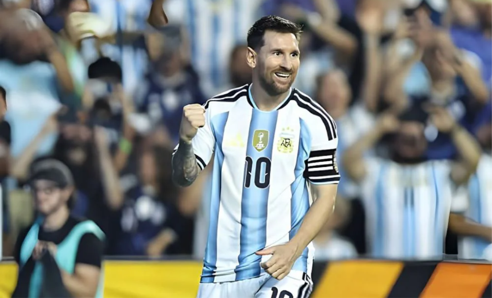 El capitán necesitó menos de dos minutos para intervenir decisivamente ante Islandia.