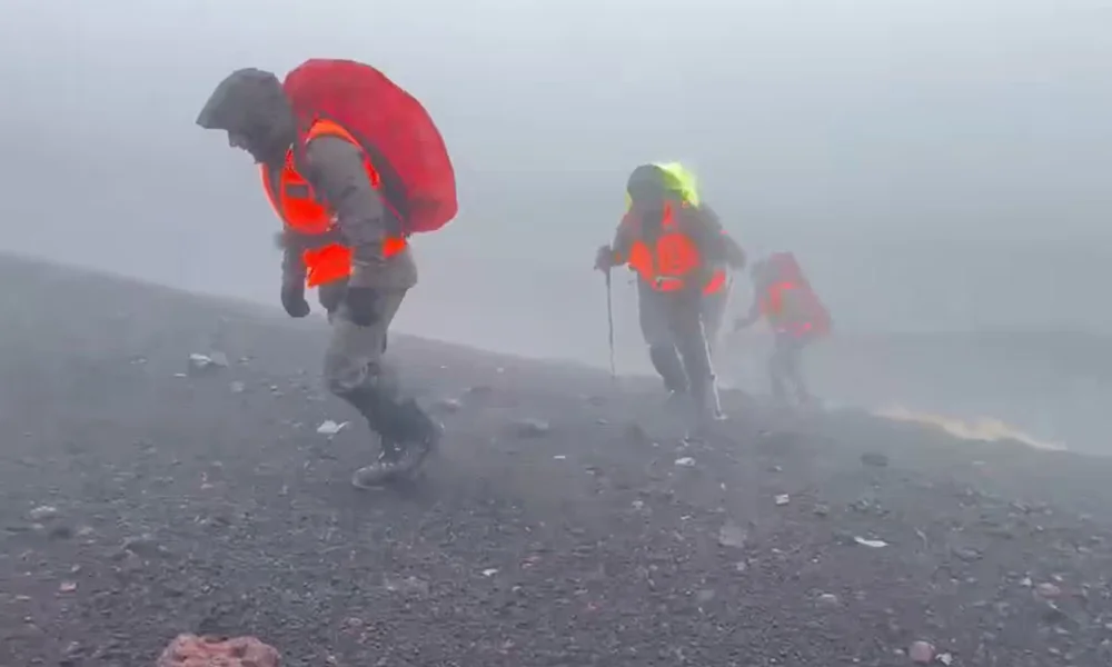 Javier Ignacio Álvarez, de 48 años, quien había iniciado la travesía desde el refugio Nevados de Vilcún.