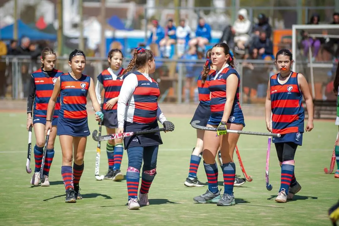 EN DICIEMBRE HABRÁ UN SEVEN DE HOCKEY