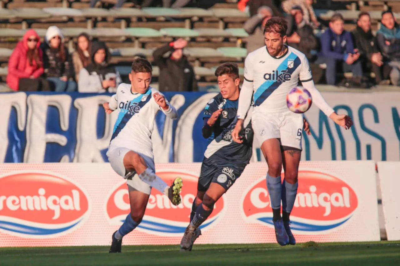 DURA DERROTA DE BROWN EN MAR DEL PLATA