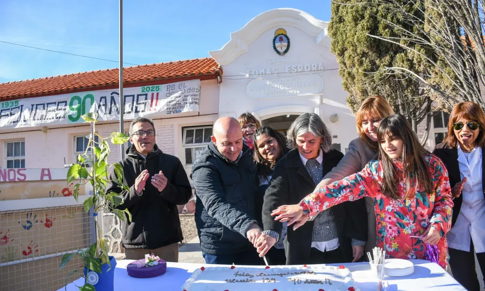 Escuela N°124 "Tomás Espora"
