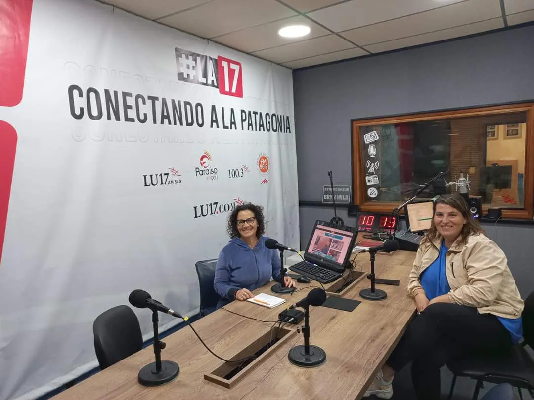 LA FILOCAMO: LA PERIODISTA QUE SE ENAMORÓ POR MAIL