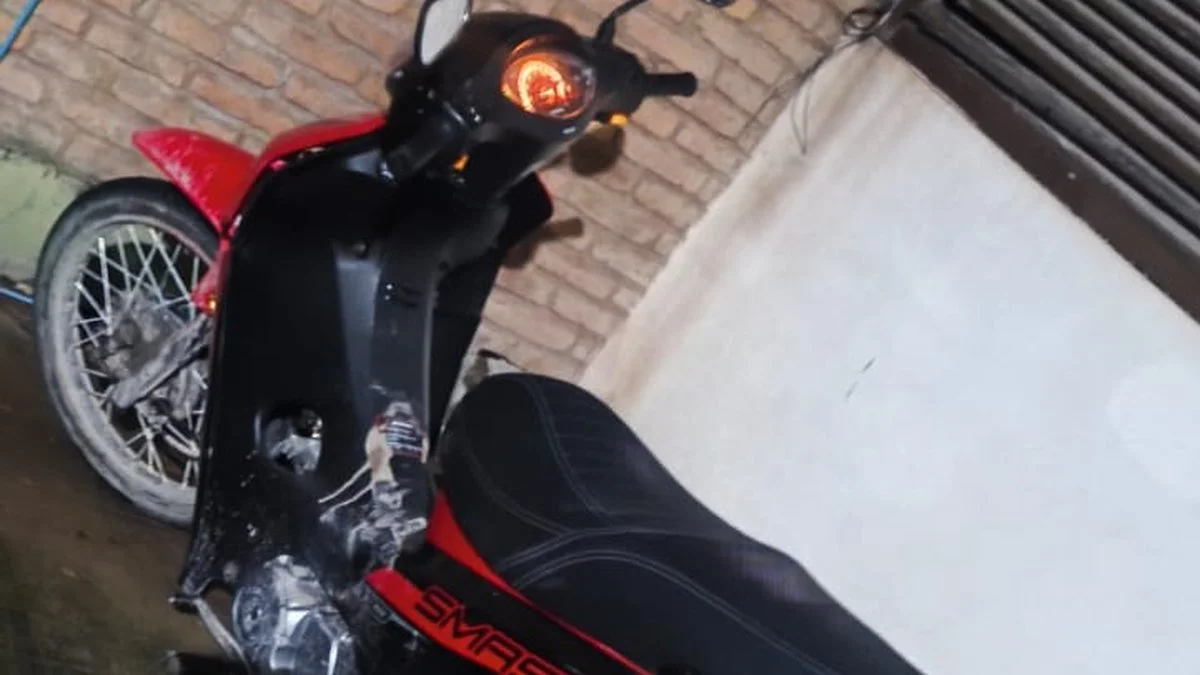 Dos adolescentes demorados por intento de robo de motocicleta