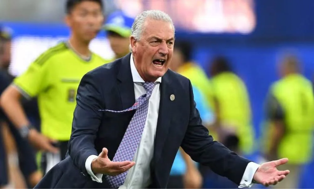 El entrenador destacó el esfuerzo colectivo después de eliminar a Alemania del Mundial 2026.