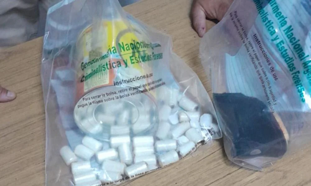 Dos detenidos con cocaína en una lata