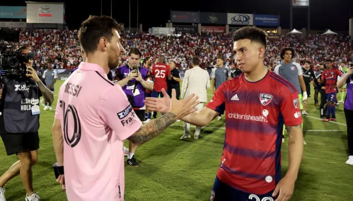 EL DÍA SOÑADO DEL ARGENTINO ALAN VELAZCO