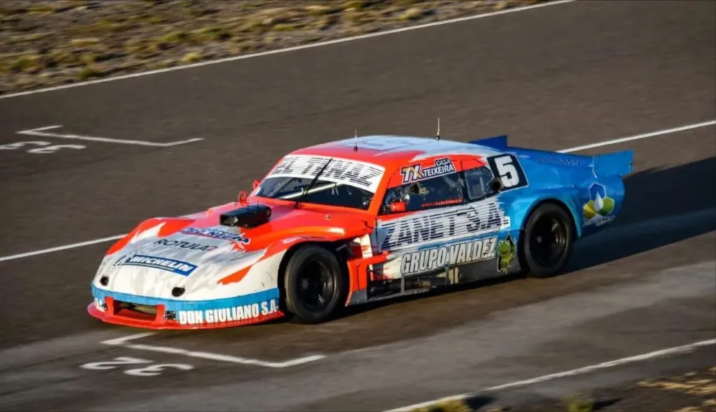 La octava fecha se corrió en el autódromo Mar y Valle de Trelew