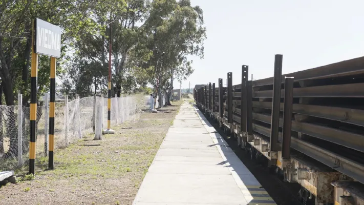 Nuevos rieles en la estación Viedma