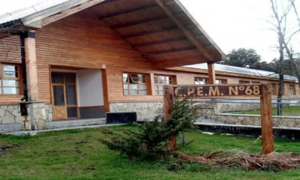 Arma Escuela