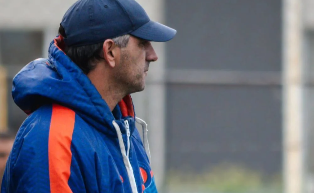 Gustavo Caamaño. Foto Club Social y Deportivo J.J.Moreno.