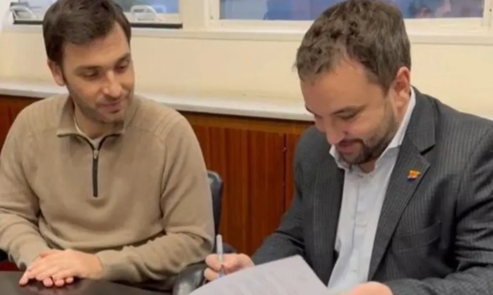 Gobernador Torres y Hernán Tórtola de Vialidad Provincial