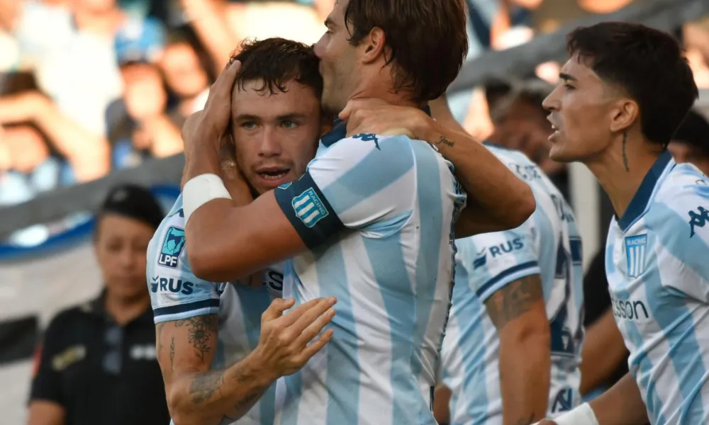 Racing venció 2-1 a Argentinos Juniors