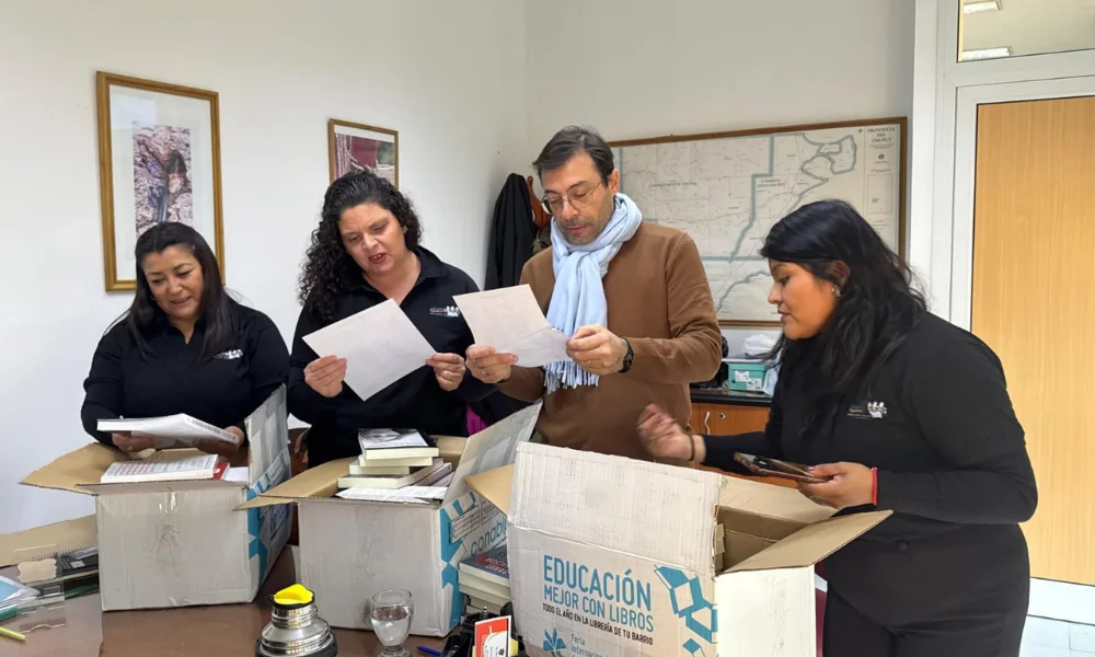 Recepción de libros en bibliotecas populares